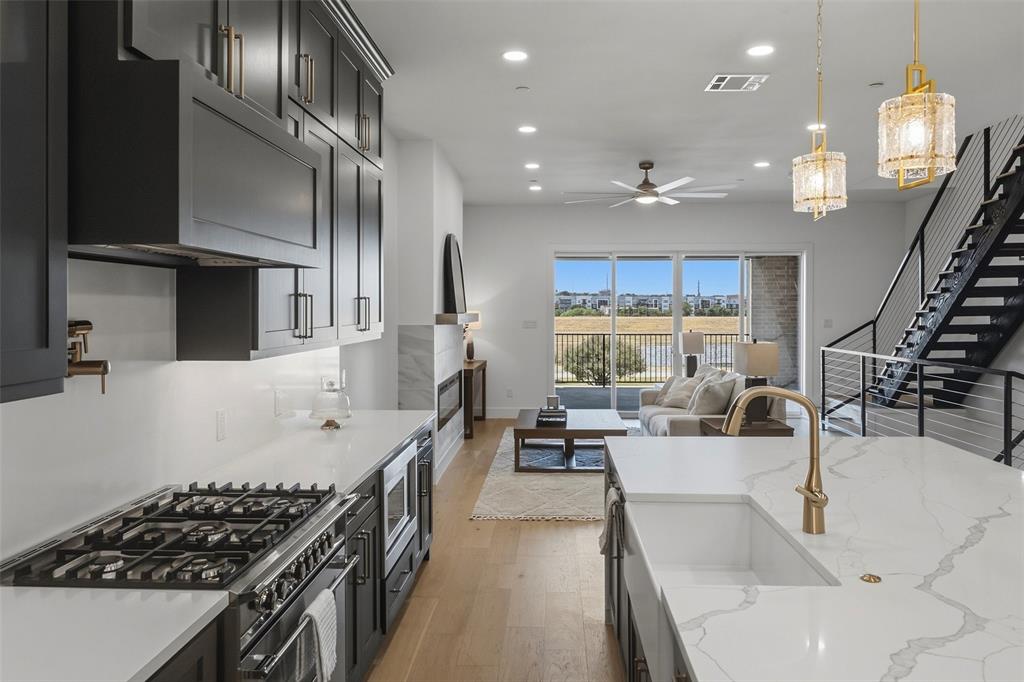 408 Vista Buena Trail
