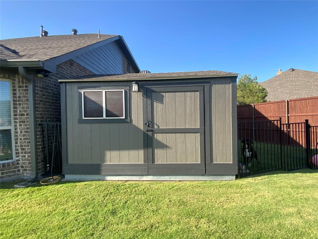 435 Bent Creek Cove