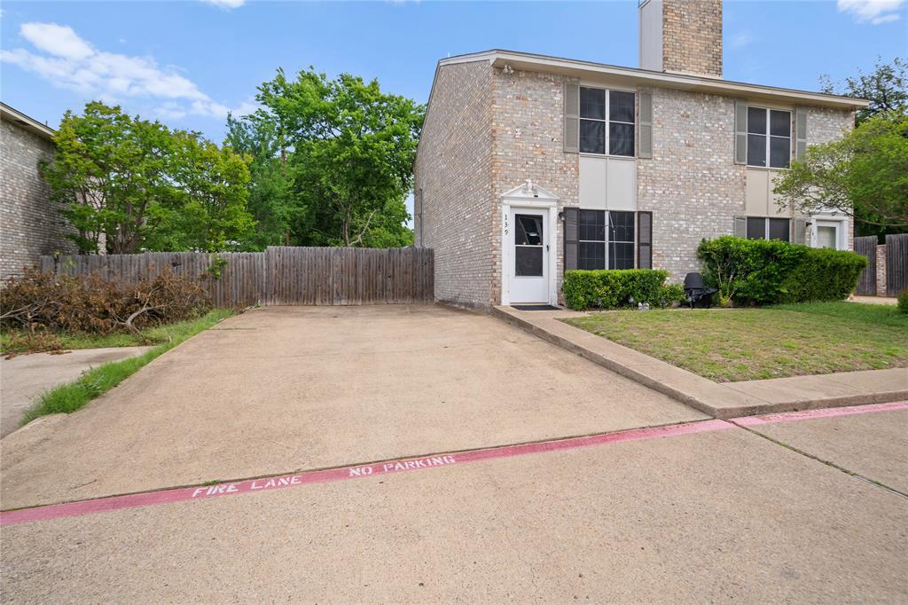 139 Graystone Place