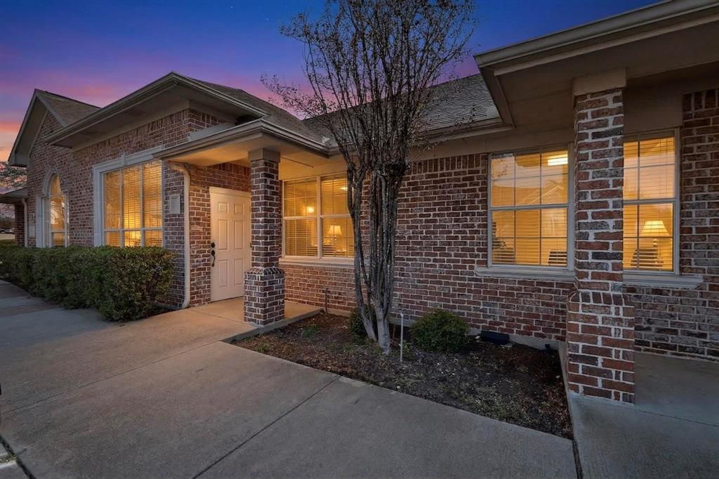 2840 Keller Springs Road 1102