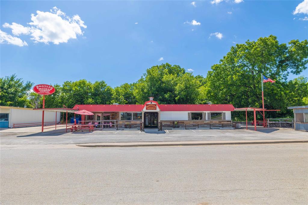 707 Commercial Street