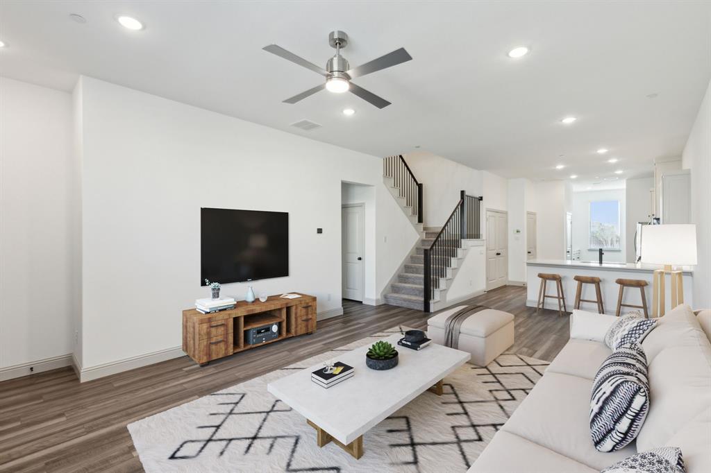 Lake Ridge Commons - Residential Lease