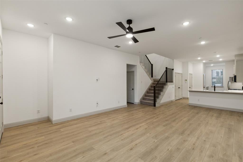 Lake Ridge Commons - Residential Lease