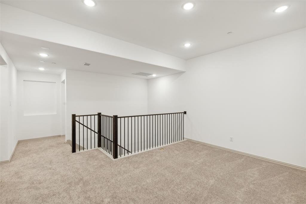 Lake Ridge Commons - Residential Lease