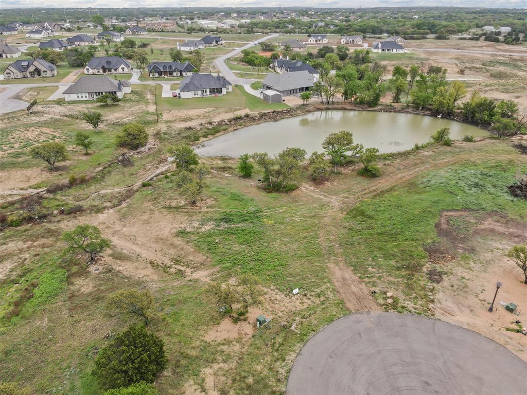 709 Gilbert Court