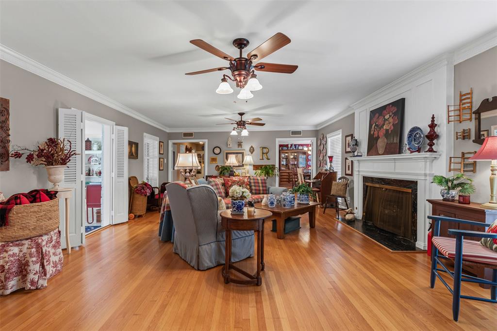 Barkley Square - Residential