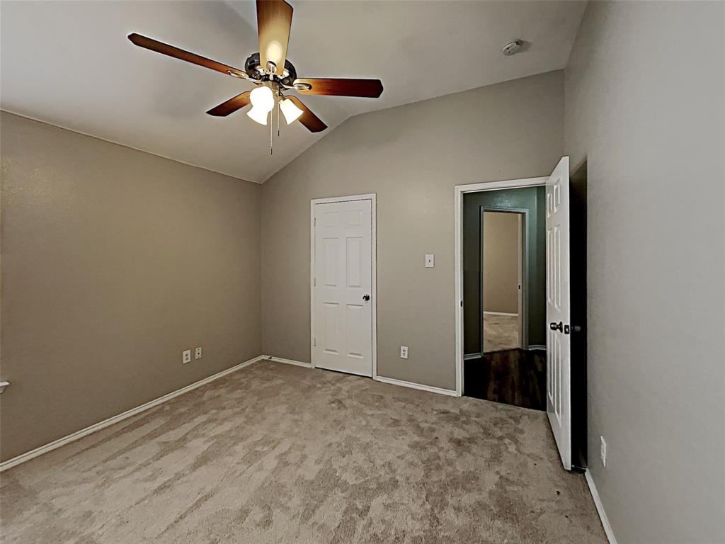 617 Oak Hollow Trail