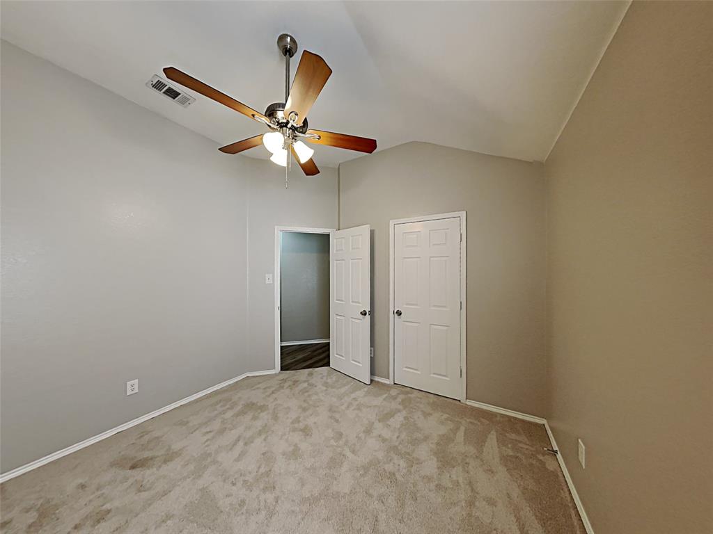 617 Oak Hollow Trail