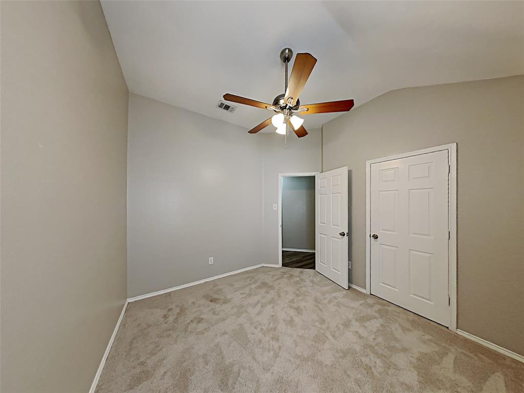 617 Oak Hollow Trail