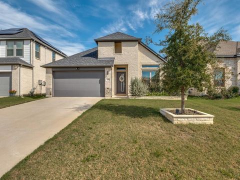Photo of 626 Congressional Avenue, Red Oak, TX 75154 (MLS # 21245545)