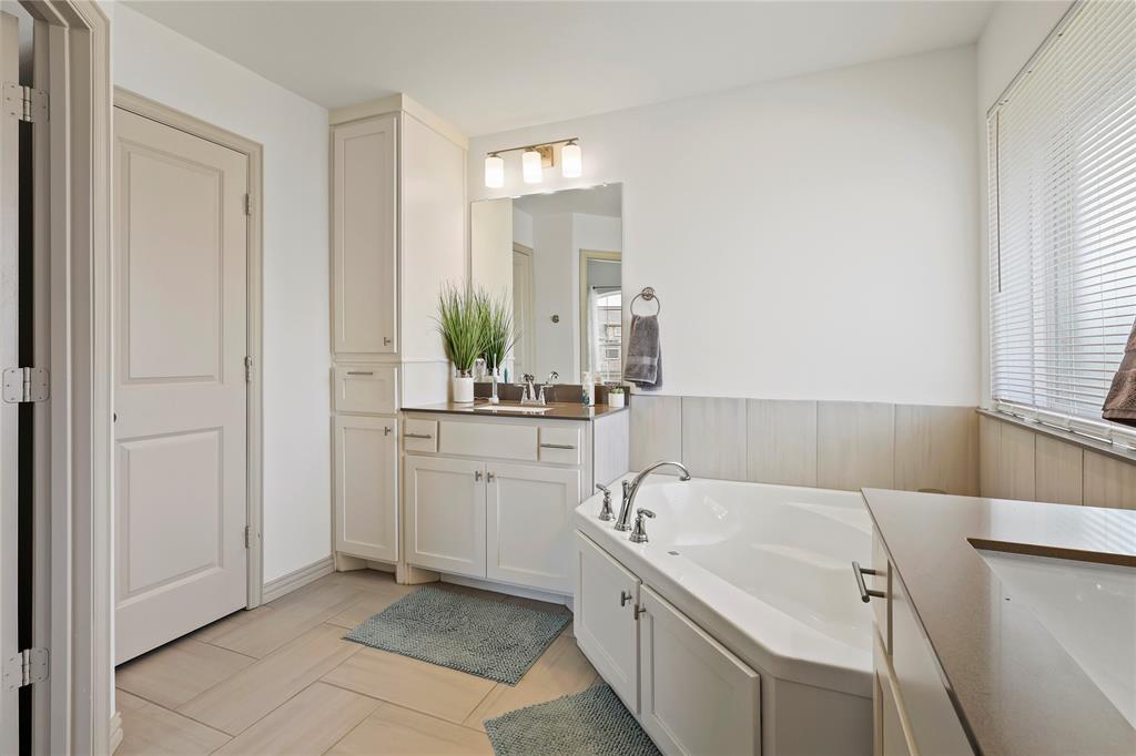 Village At Twin Creeks Ph Four - Residential