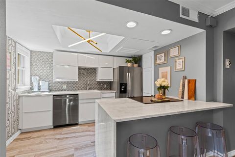 6410 Bordeaux Avenue Dallas TX 75209