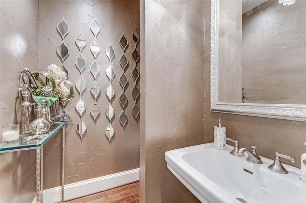 Bowser-Reagan 01 - Residential