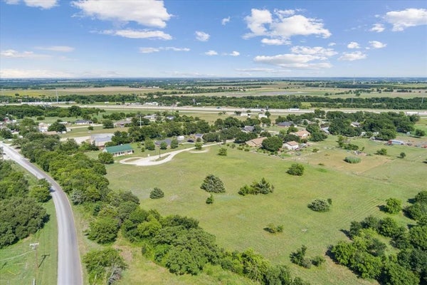 110 BROWN DR, EDDY, TX 76524 - Image 327822e5aa0d2dbbb07dcb0fdcc89905/934798274