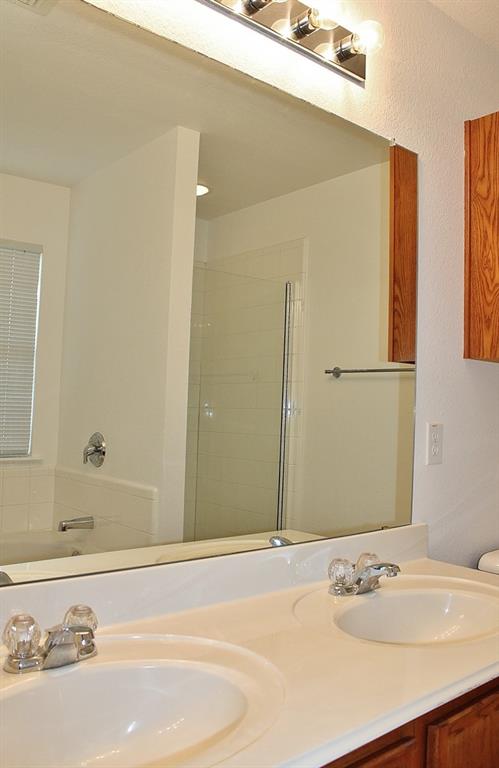 Mountain Crk Mdws Ph II - Residential Lease