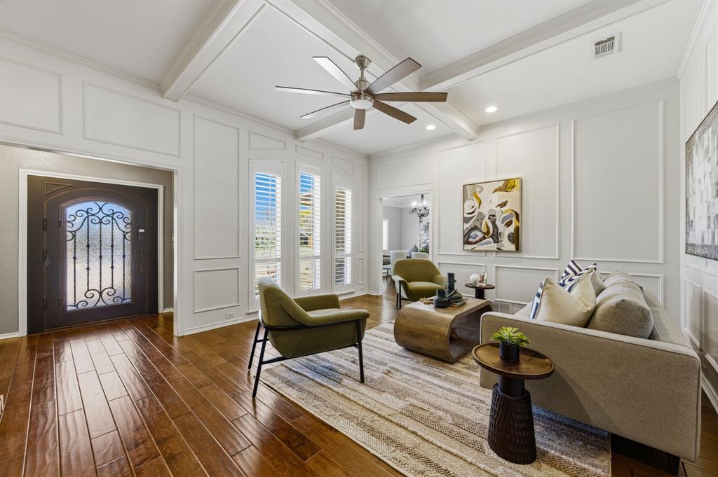 2832 Cambridgeshire Drive