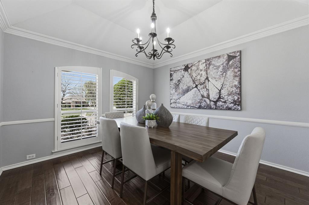 2832 Cambridgeshire Drive