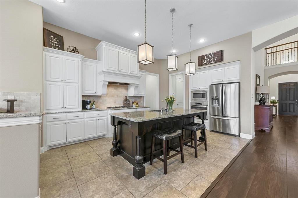 Flower Mound, Texas 76226, United States, 4 Bedrooms Bedrooms, ,4 BathroomsBathrooms,Residential,Active,93236