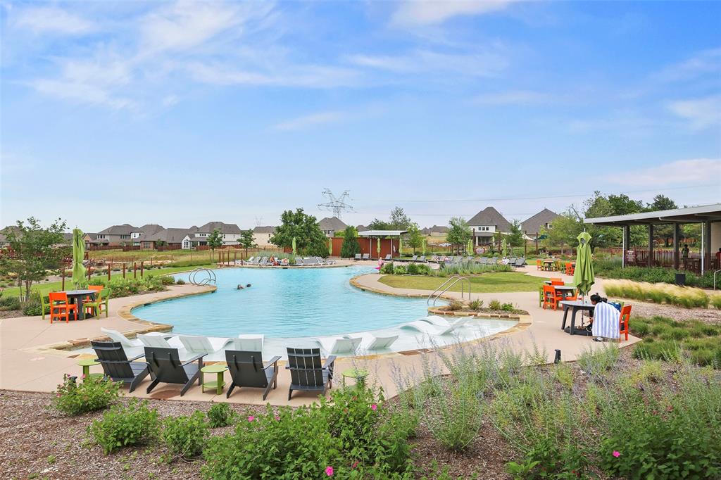 Flower Mound, Texas 76226, United States, 4 Bedrooms Bedrooms, ,4 BathroomsBathrooms,Residential,Active,93236