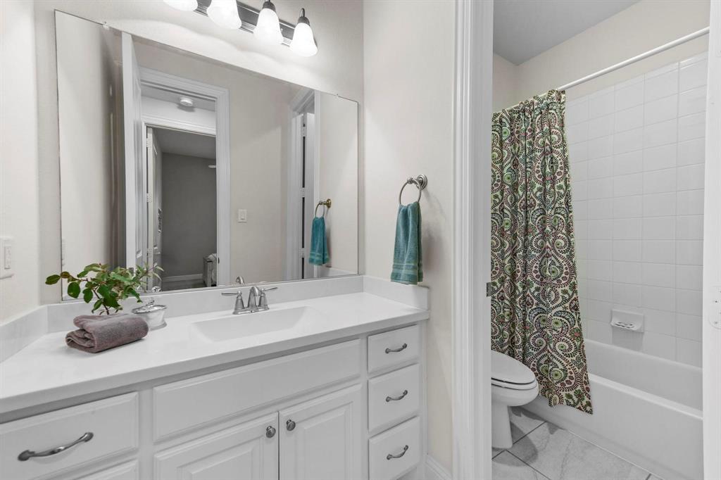 Flower Mound, Texas 76226, United States, 4 Bedrooms Bedrooms, ,4 BathroomsBathrooms,Residential,Active,93236