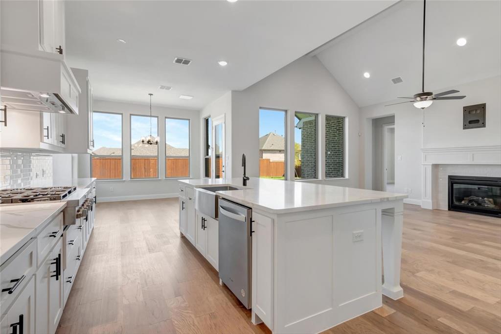 Canyon Falls - Residential