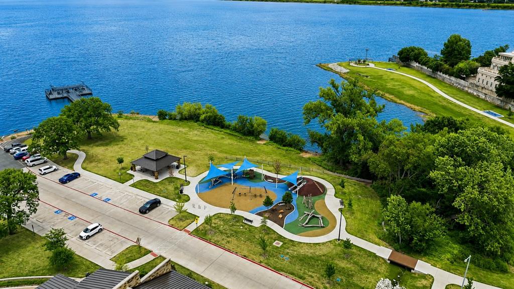 6007 Forestcreek Court