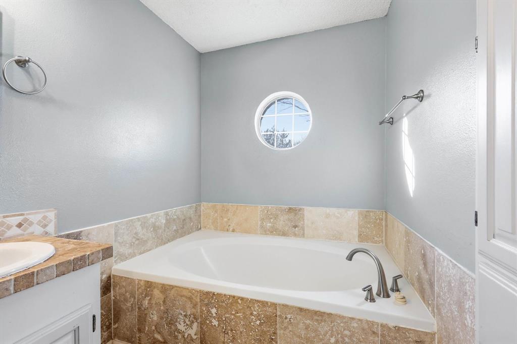 R M Williamson Surv Abs 1300 - Residential