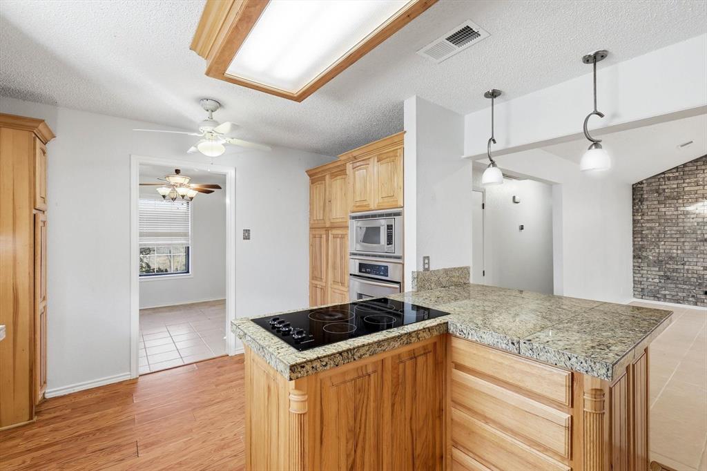 R M Williamson Surv Abs 1300 - Residential