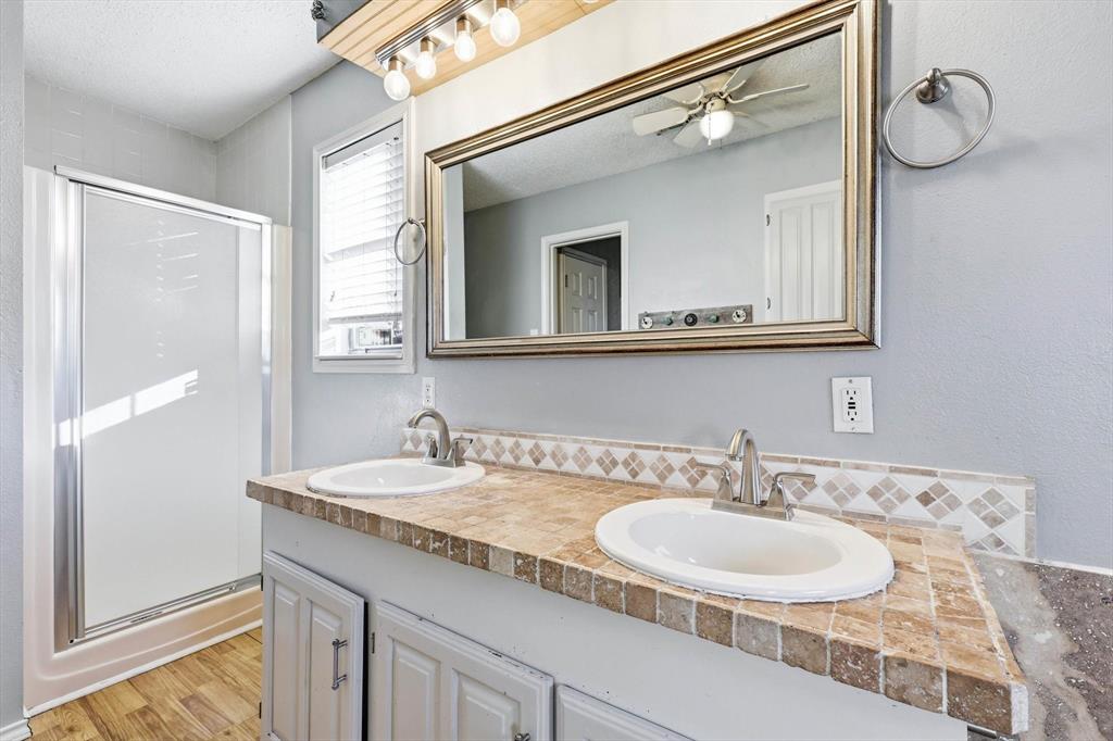 R M Williamson Surv Abs 1300 - Residential