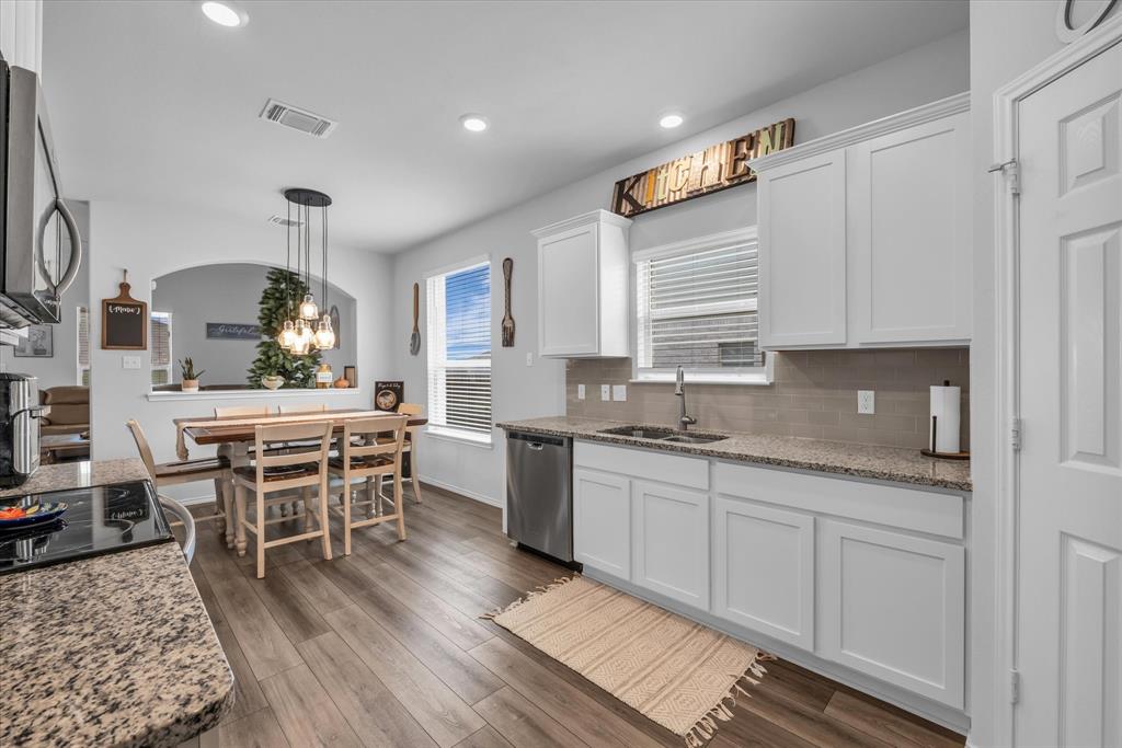 2820 Jackal Drive
