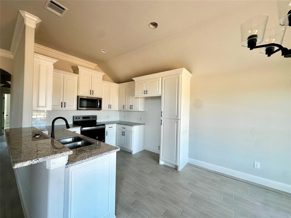 1418 Oleander Drive