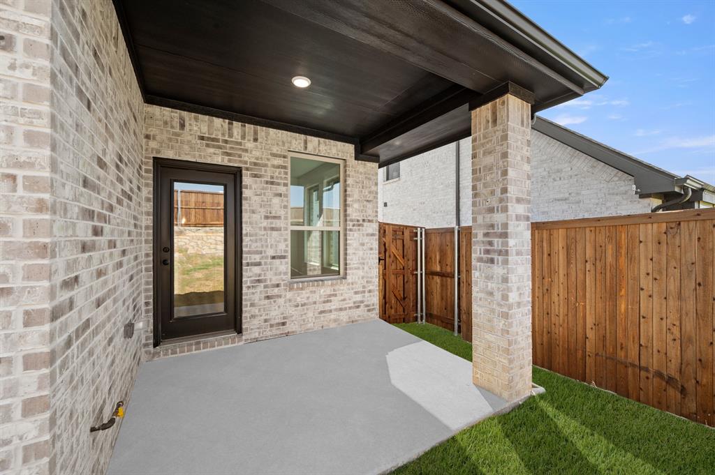 Country Hollow - Residential