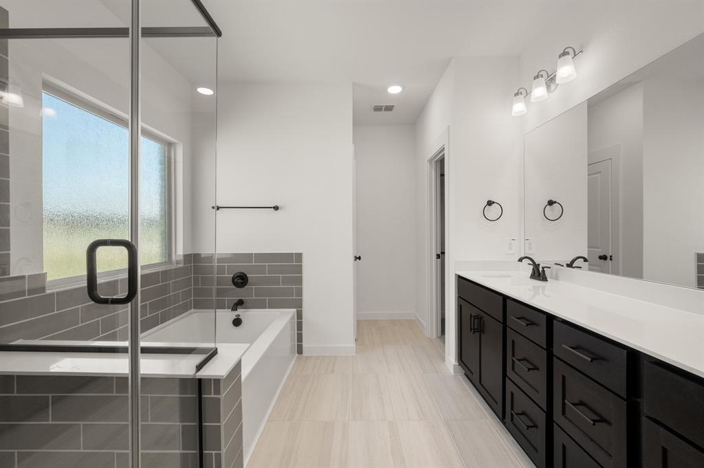 Country Hollow - Residential