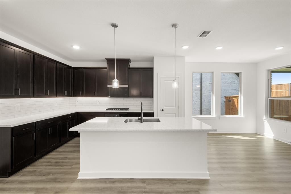 Country Hollow - Residential