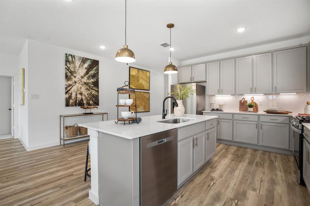 Country Hollow - Residential