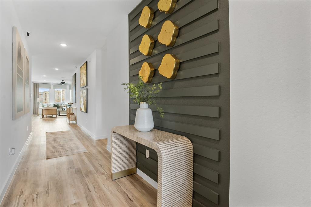 Country Hollow - Residential