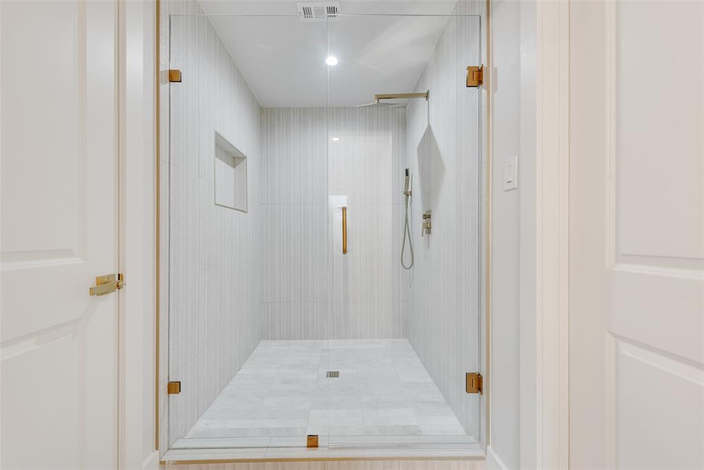 Alameda Heights - Residential