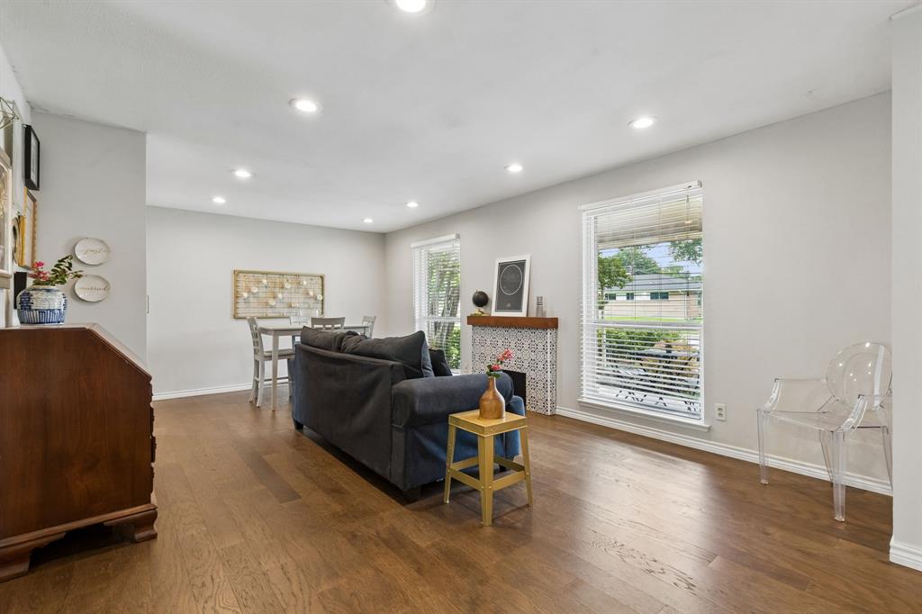 1239 Evergreen Drive