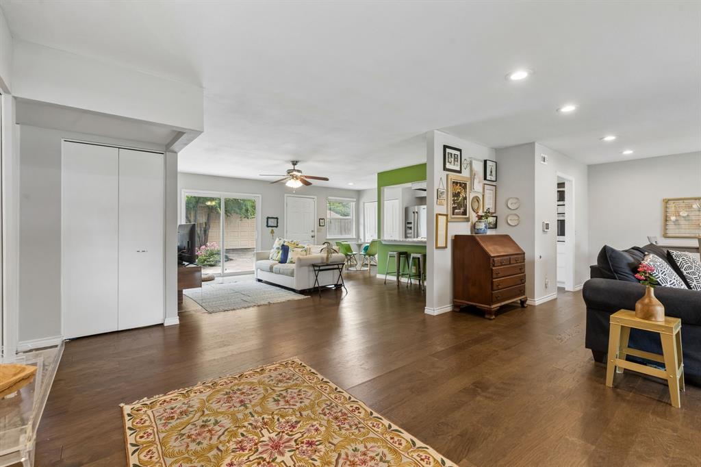 1239 Evergreen Drive