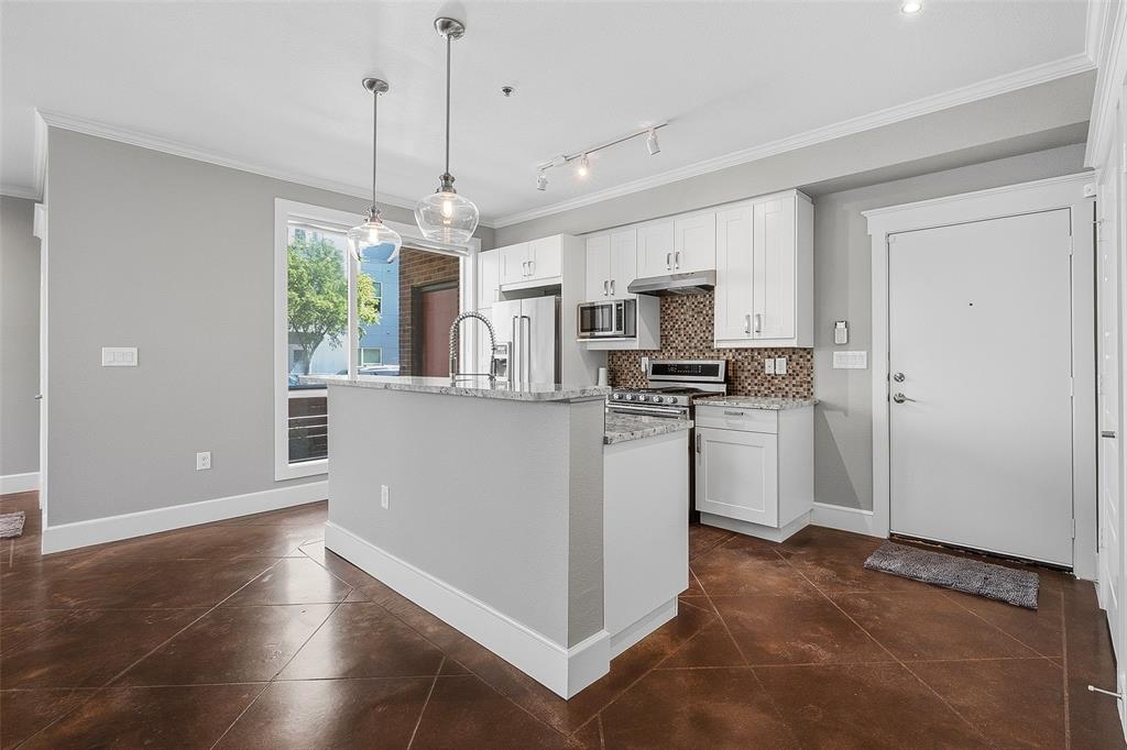 Magnolia-May Street Condos - Residential