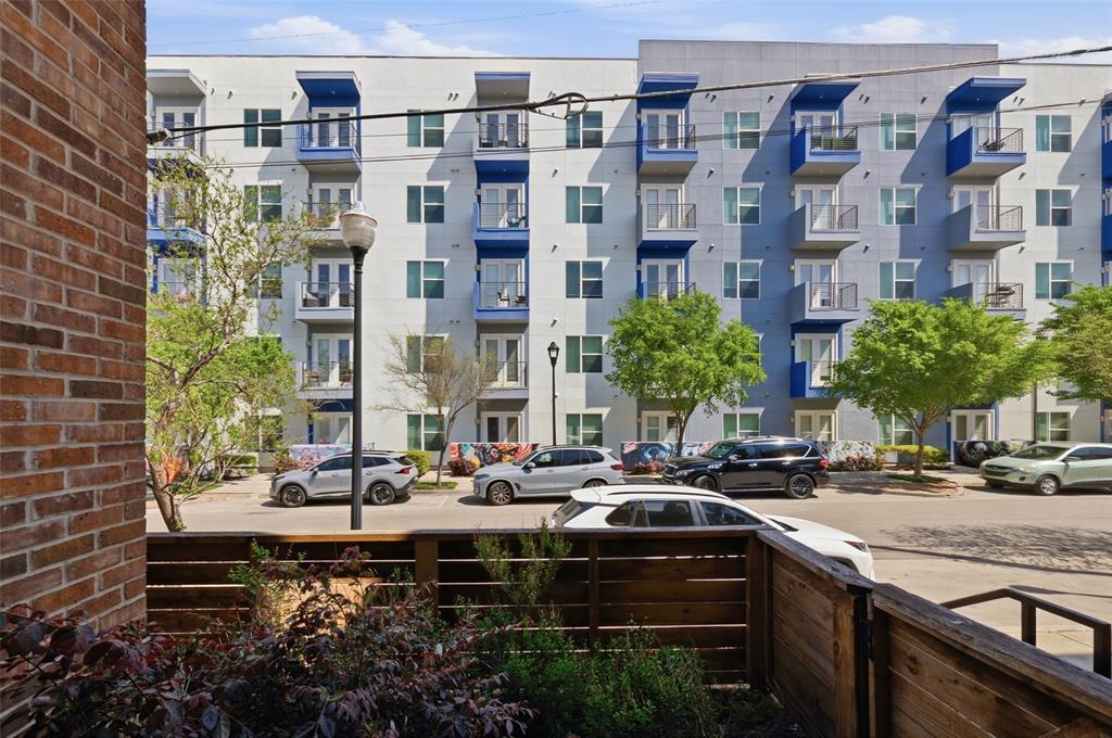 Magnolia-May Street Condos - Residential