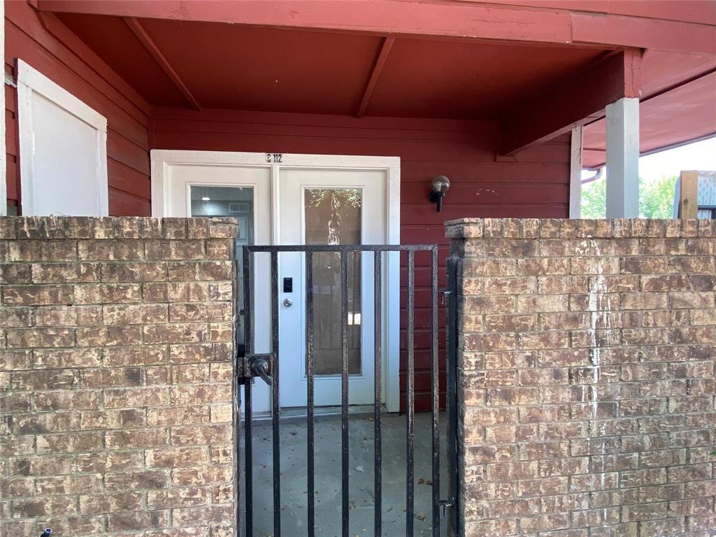 Richland Trace Condos - Residential