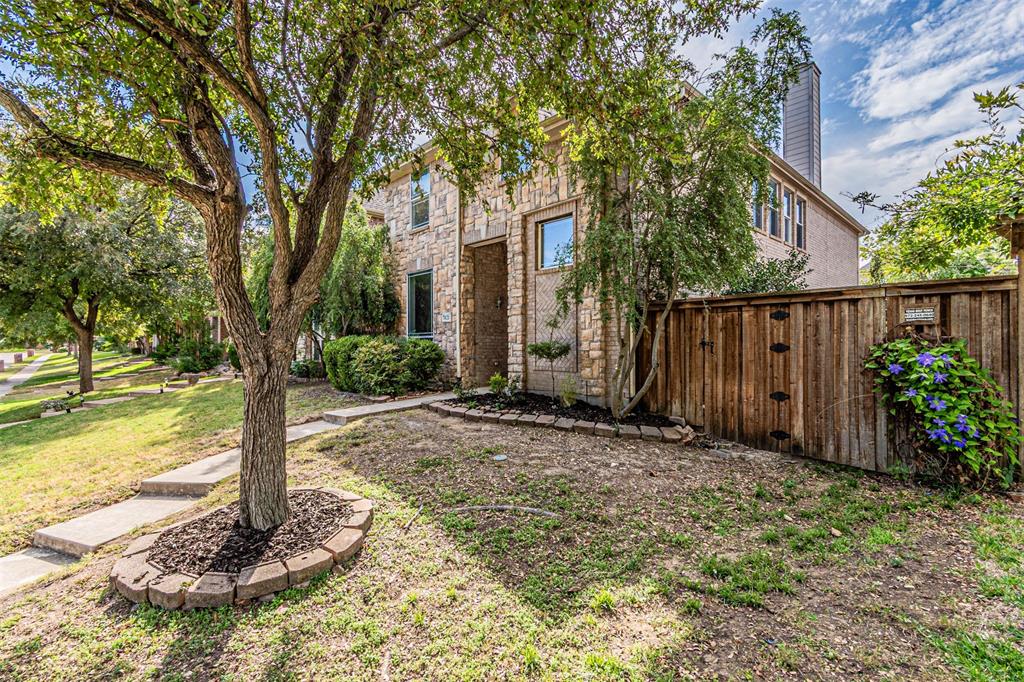 7421 Saddlehorn Drive