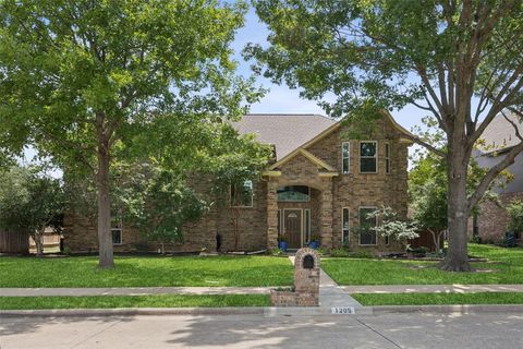 1205 Lakewood Drive Allen TX 75002