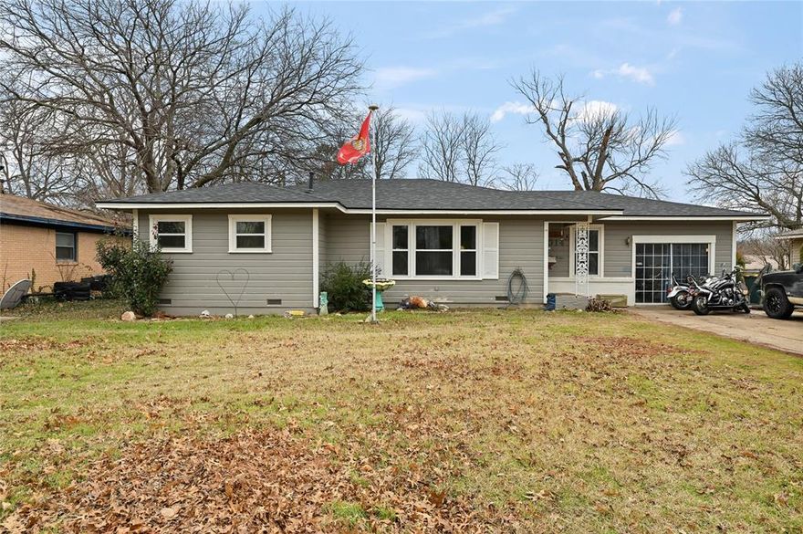 Amazing opportunity to own a gorgeous home located in the premier West Sherman area! This property is 3 beds, 1.5 baths with a large 2nd living area that could be converted into an additional bedroom if desired! Approaching the property, notice the established and desireable neighborhood that this property is located in and the NEW ROOF that has been recently installed. Entering the home, notice the updates that have been made including upgraded flooring and new windows all the way around! The converted garage can serve as a 3rd bedroom, office, playroom, or storage area. This property offers an open concept design with the kitchen opening seamlessly into the living area. The primary bedroom is spacious and adjacent to the hall bath. The large backyard offers an outbuilding for storage and ample space for your pets or for outdoor relaxation. This is a property that you don't want to miss. Schedule your viewing today!