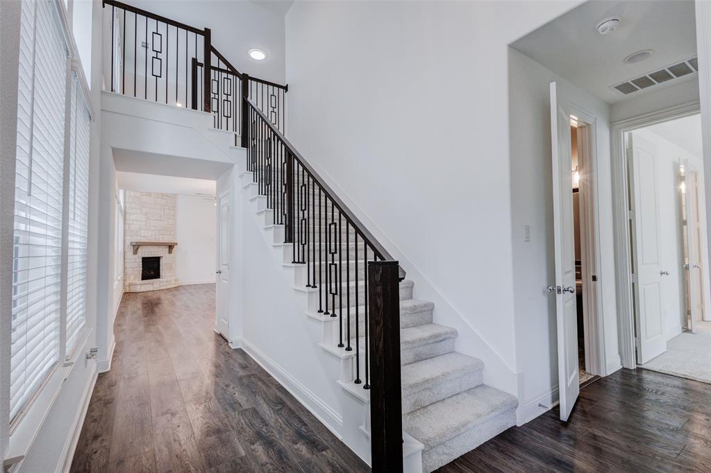 1435 Eden Valleywood Way