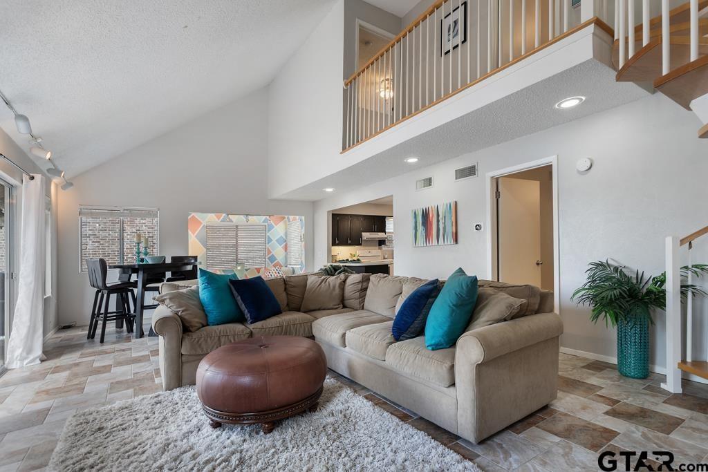 Hide A Way Lake - Residential