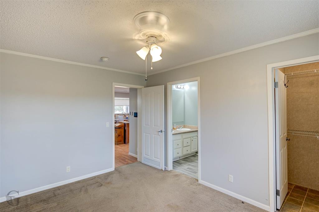 WOOLWORTH - Residential