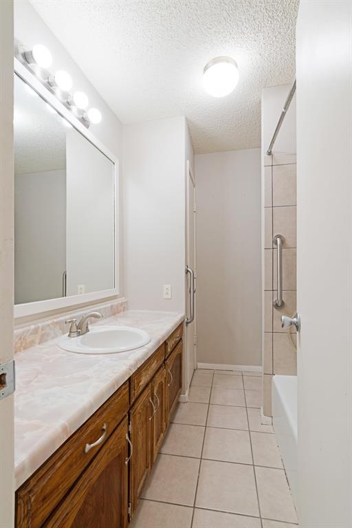 Walnut Hills - Residential