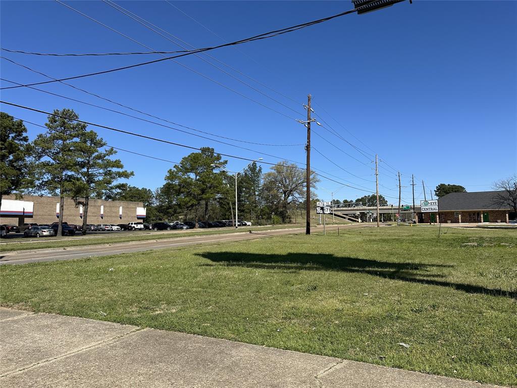 Crestwood Sub - Commercial Sale